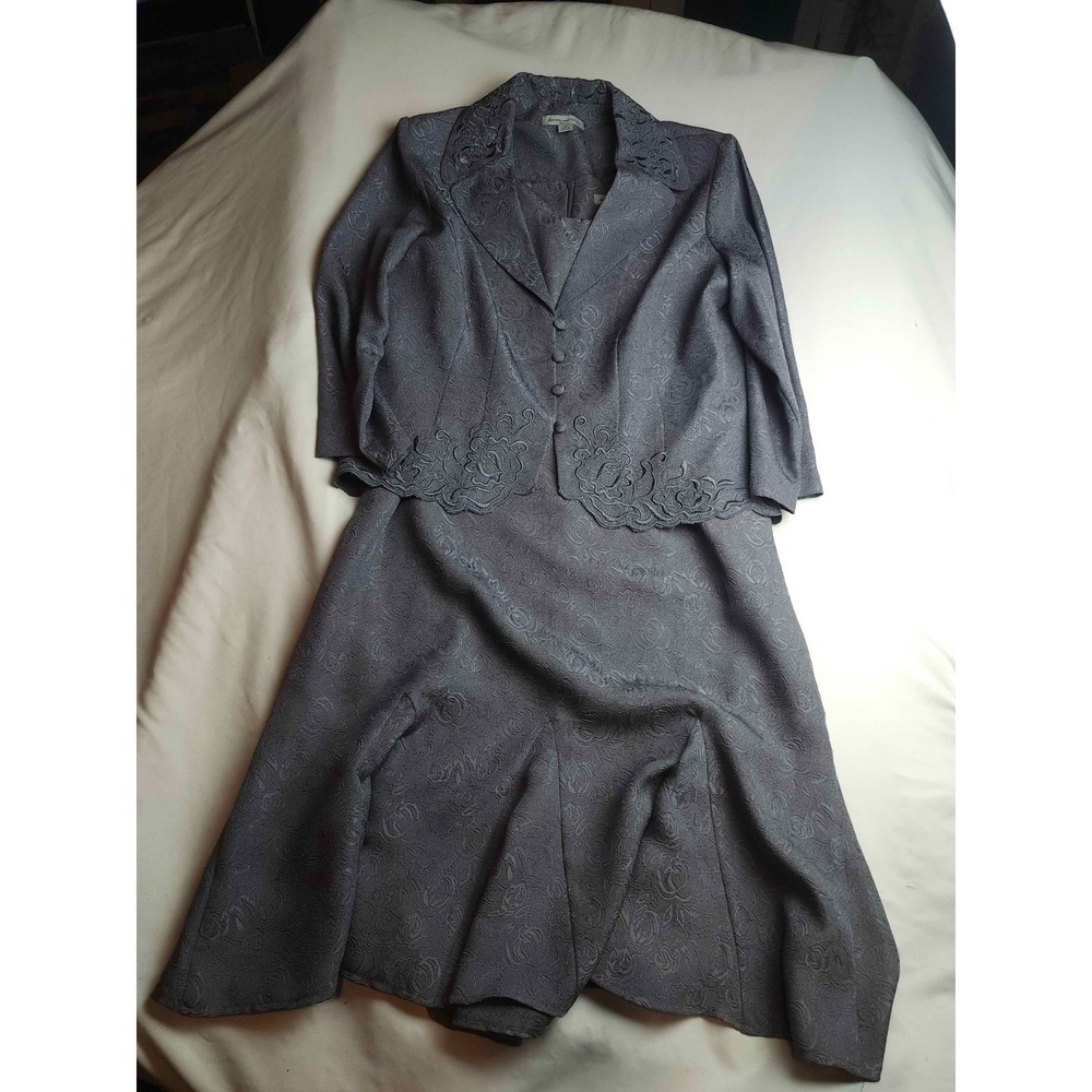Danny and Nicole 2-Piece Dress Suit Womens Size 14 Gray Floral Embossed Formal